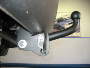 Фаркоп HYUNDAI H1 2007 г. Фаркоп HYUNDAI H1 2007 г.