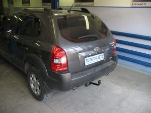 Фаркоп HYUNDAI Tucson 2004 г. Фаркоп HYUNDAI Tucson 2004 г.