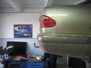 Фаркоп MERCEDES-BENZ E 210 седан 1995-2002 г. Фаркоп MERCEDES-BENZ E 210 седан 1995-2002 г.